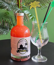 Load image into Gallery viewer, Mo&#39;Bay Shack - The Ultimate Rum Punch  -700ml Polo Bottle

