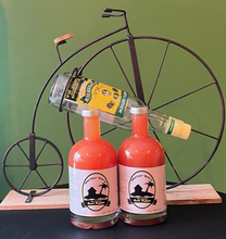 Load image into Gallery viewer, Mo'Bay Shack - The Ultimate Rum Punch  -700ml Polo Bottle
